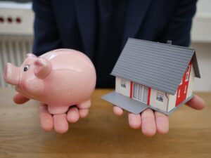 How Much Does a Maid Service Cost Per Month in Houston?